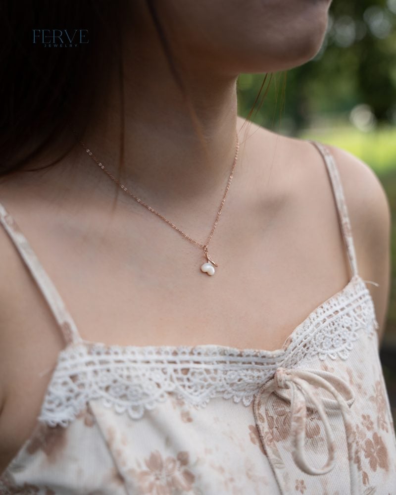 ROSE GOLD ESME NECKLACE - Image 4