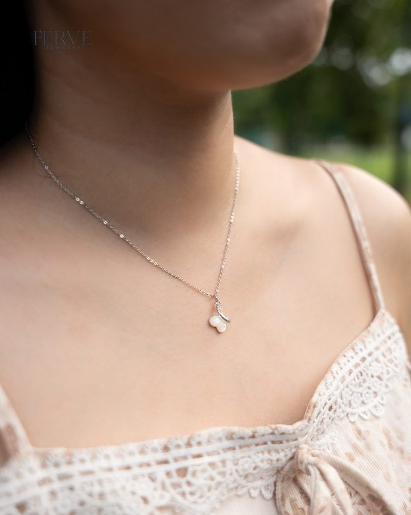 SILVER ESME NECKLACE - Image 5