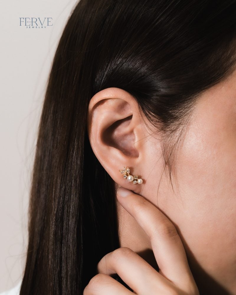 GOLD MAIA STUD EARRINGS - Image 2