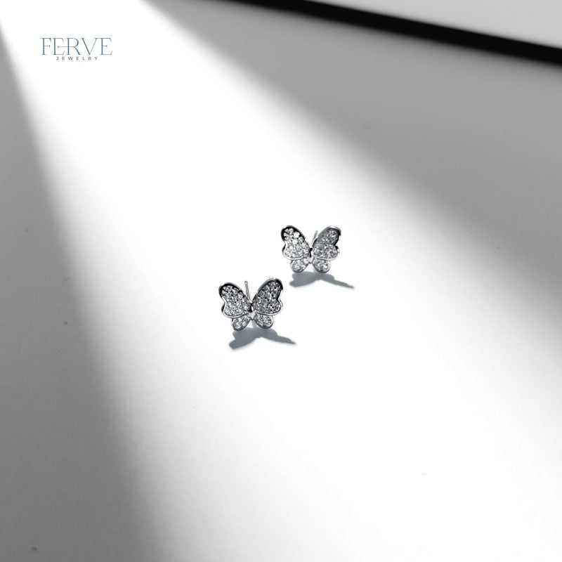 SILVER OLIVIA STUD EARRINGS - Image 4