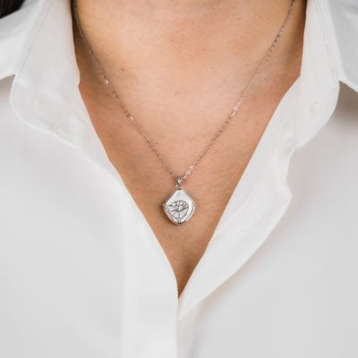 SILVER CAMELLIA NECKLACE